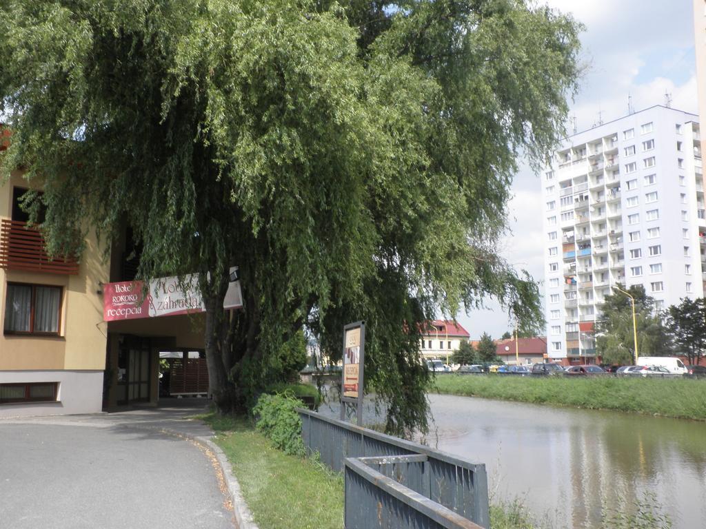 Hotel Rokoko Kosice Luaran gambar